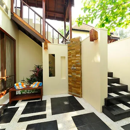 Jade Marina Resort And Spa งาปาลิ ภายนอก รูปภาพ